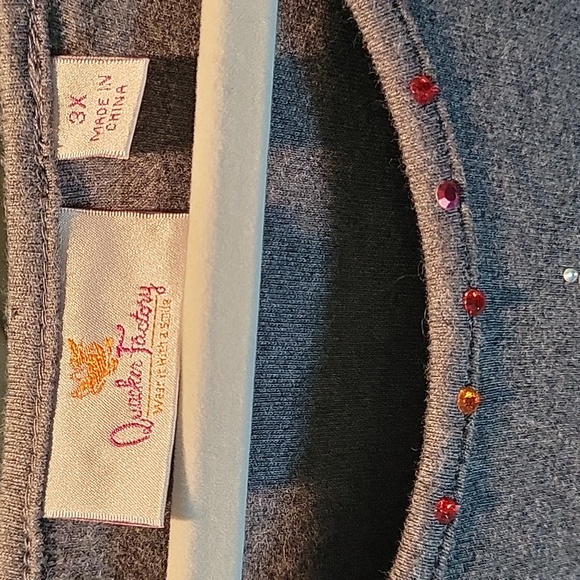 Quacker Factory 3X Halloween Spider Web 3/4 Sleeve Top. - Picture 4 of 5